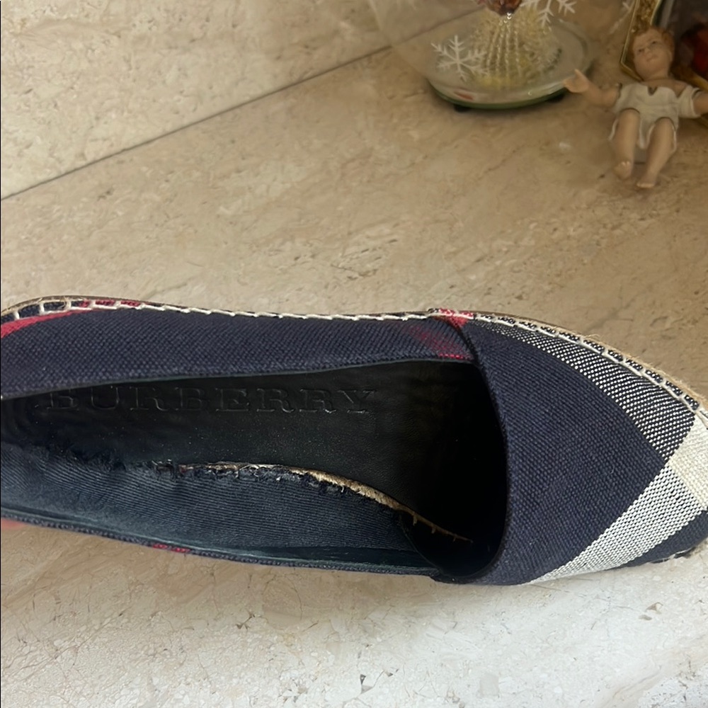 Burberry Black and White Espadrilles Chic Comfort